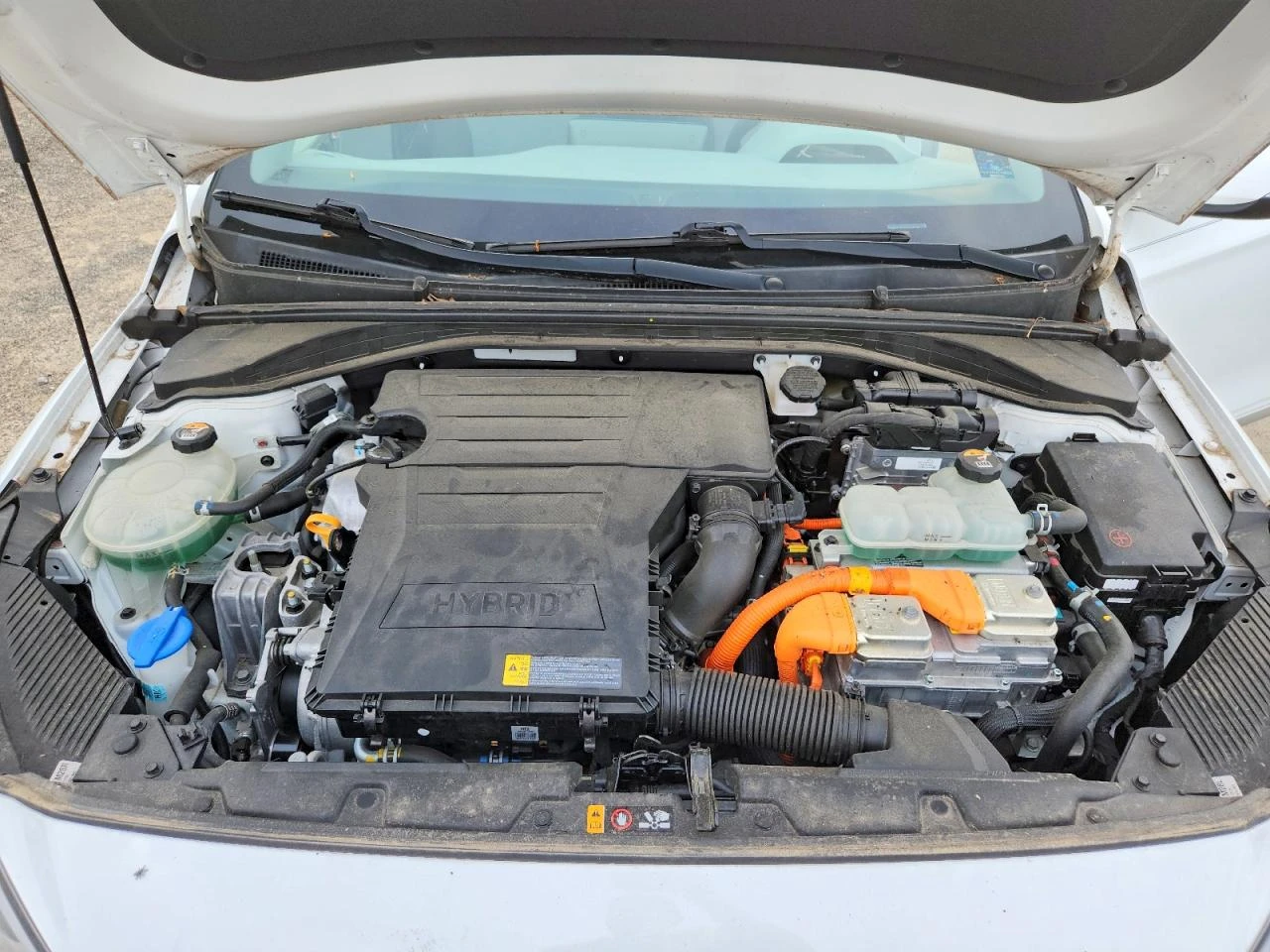 Hyundai Ioniq 1.6l Se, снимка 11 - Автомобили и джипове - 54446316