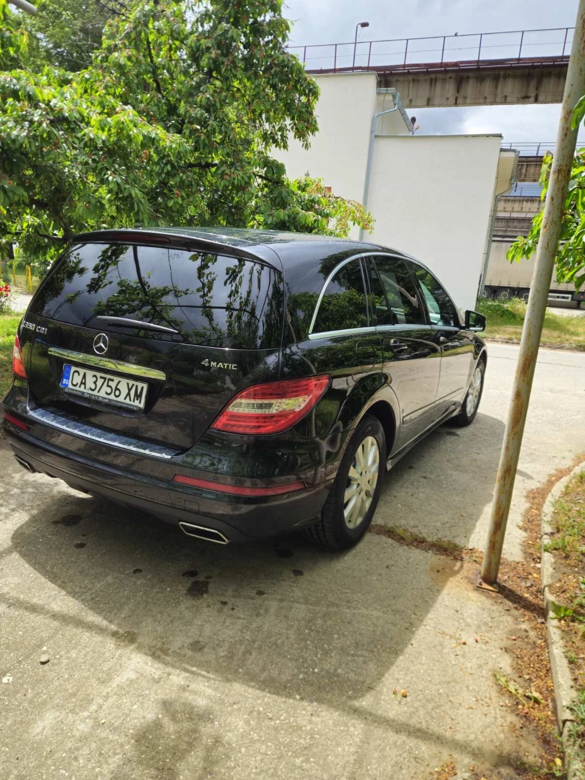 Mercedes-Benz R 350, снимка 4 - Автомобили и джипове - 54757738