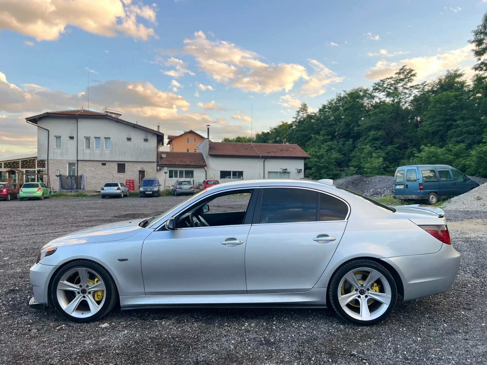 BMW 530, снимка 8 - Автомобили и джипове - 55191544