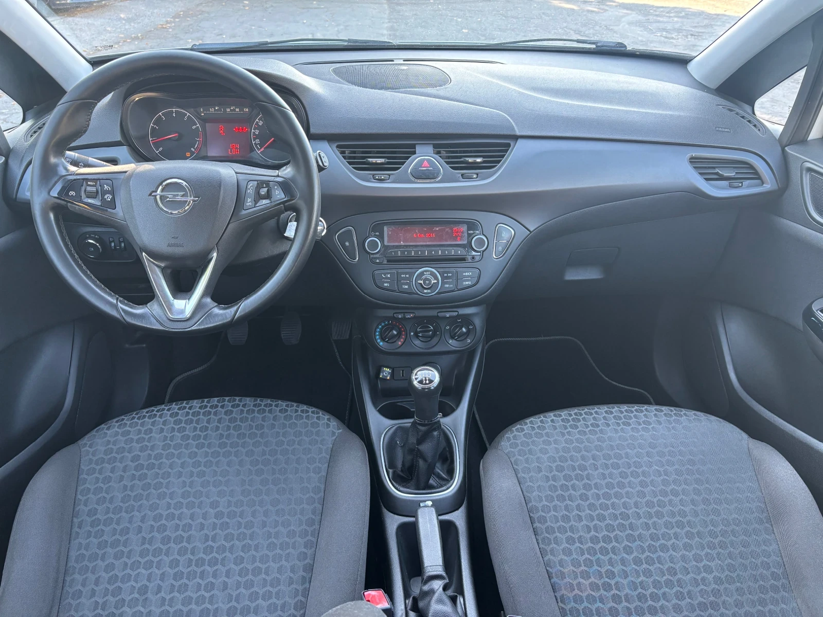 Opel Corsa 1.2 I + ГАЗ, снимка 8 - Автомобили и джипове - 55640067