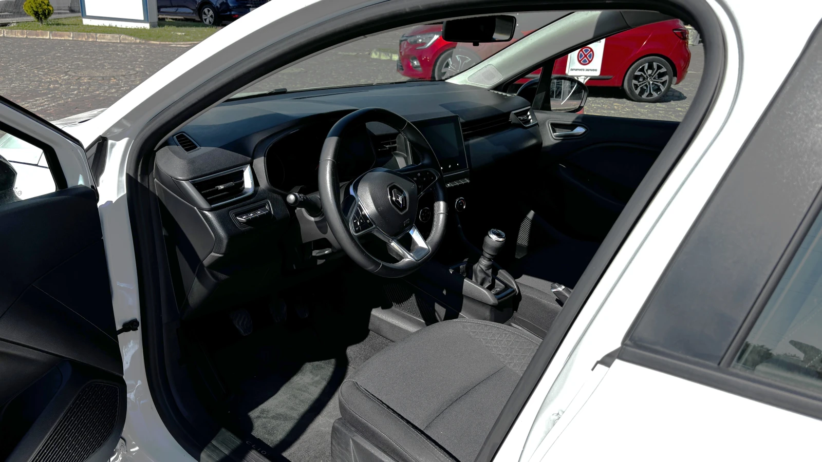 Renault Clio 1.0TCe/ 90 к.с, снимка 10 - Автомобили и джипове - 55903715