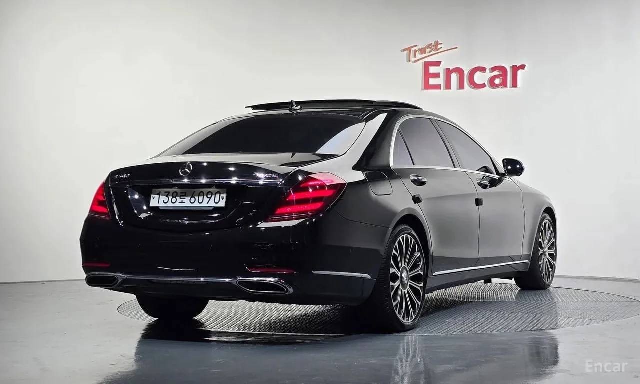 Mercedes-Benz S 560 * S560L 4MATIC * АВТОКРЕДИТ БЕЗ ПЪРВОНАЧАЛНА* , снимка 2 - Автомобили и джипове - 56097100
