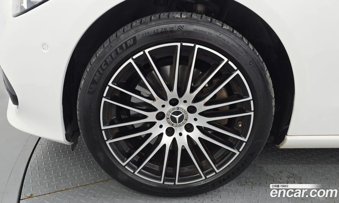 Mercedes-Benz C 200 C200 4MATIC Avantgarde, снимка 5 - Автомобили и джипове - 56122676