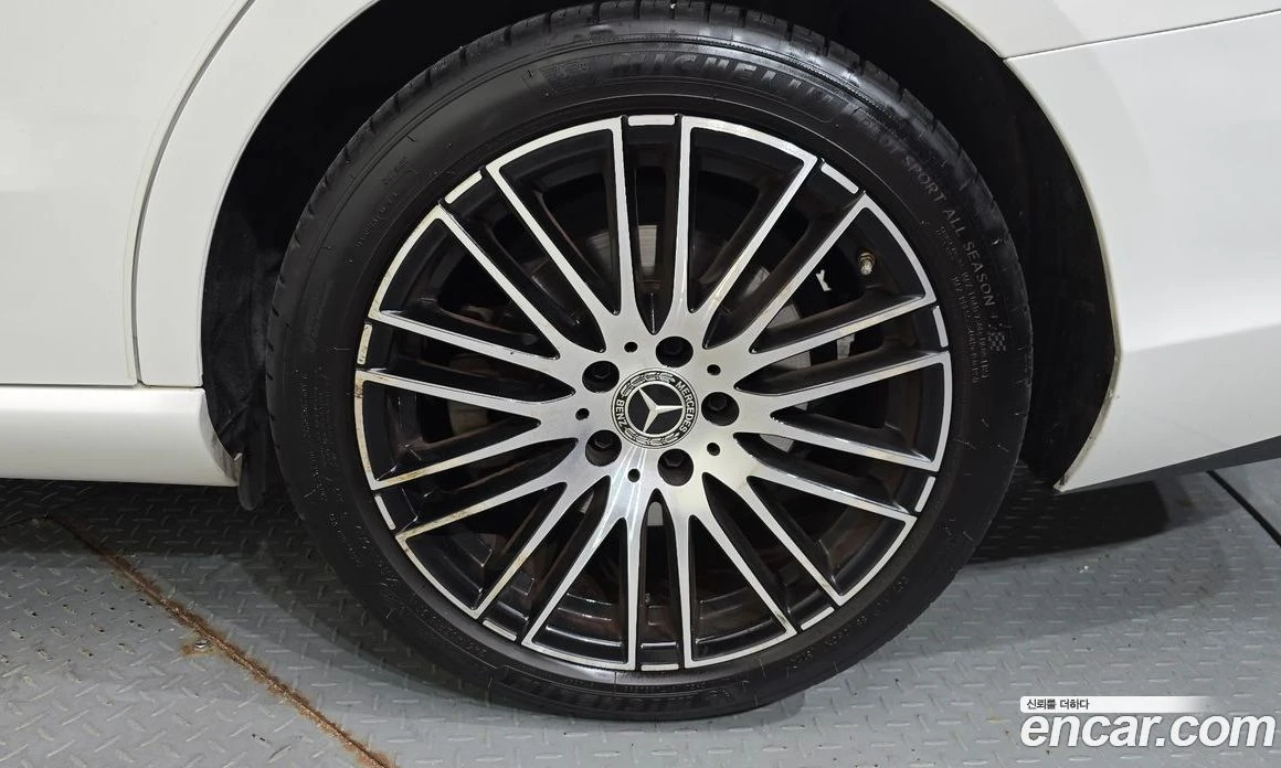 Mercedes-Benz C 200 C200 4MATIC Avantgarde, снимка 7 - Автомобили и джипове - 56122676