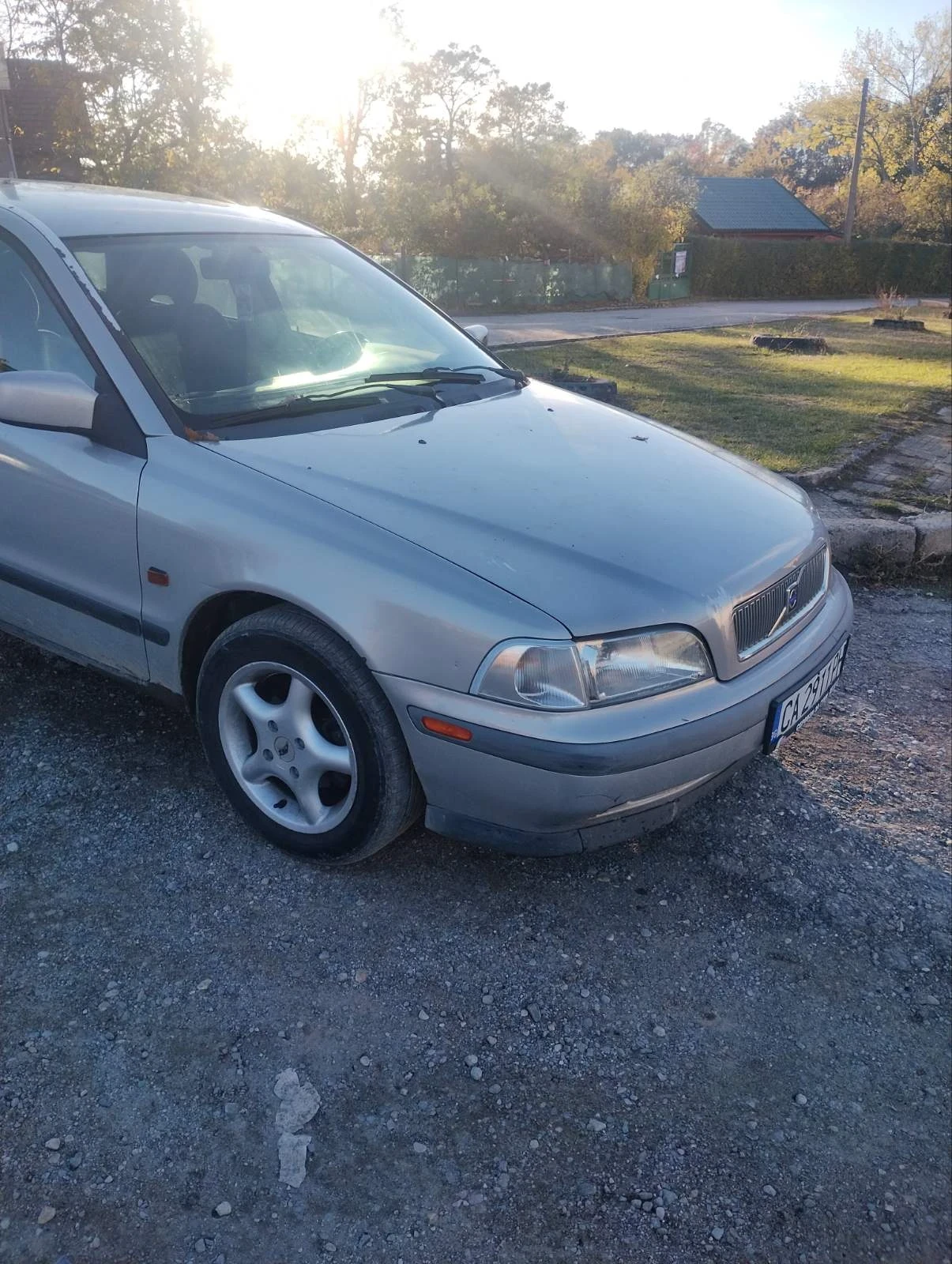 Volvo V40