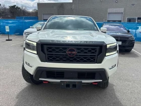 Nissan Frontier Crew Cab Bed 4x4  CARFAX | Auto.bg — изображение 6