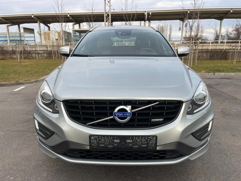 Volvo XC60 2.4D* R-Design* AWD* ПАНОРАМА* 100000км* , снимка 2 - Автомобили и джипове - 48444316