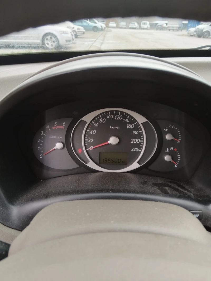 Hyundai Tucson, снимка 16 - Автомобили и джипове - 48676765