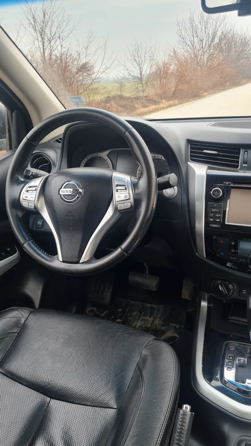 Nissan Navara, снимка 7 - Автомобили и джипове - 49583674