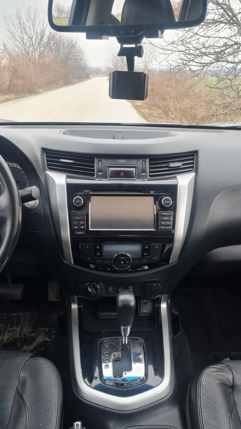 Nissan Navara, снимка 6 - Автомобили и джипове - 49583674