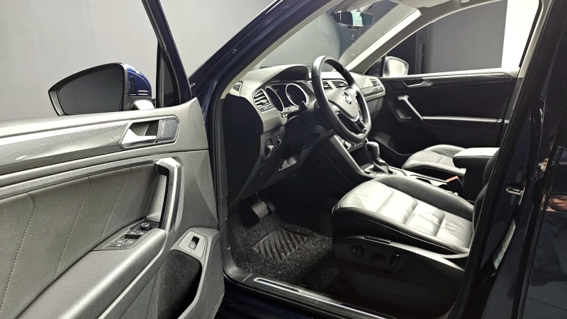 VW Tiguan 2.0TDI PRESTIGE , снимка 12 - Автомобили и джипове - 52534777
