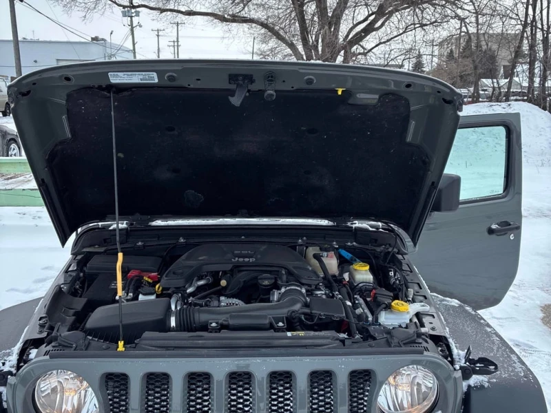 Jeep Wrangler 2019 Sport * CARFAX * БЕЗ ПЪРВОНАЧАЛНА ВНОСКА, снимка 15 - Автомобили и джипове - 52831596