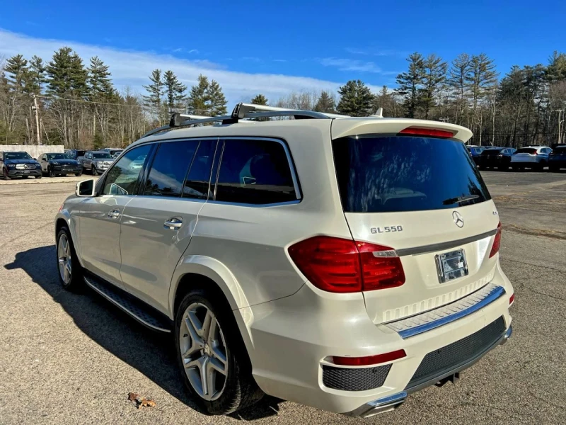 Mercedes-Benz GL 550, снимка 3 - Автомобили и джипове - 53087976