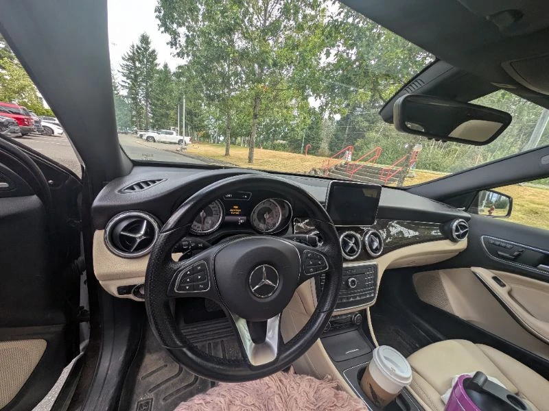 Mercedes-Benz GLA 250 CARFAX* АВТОФИНАНСИРАНЕ* БЕЗ ПЪРВОНАЧАЛНА ВНОСКА*  - изображение 9