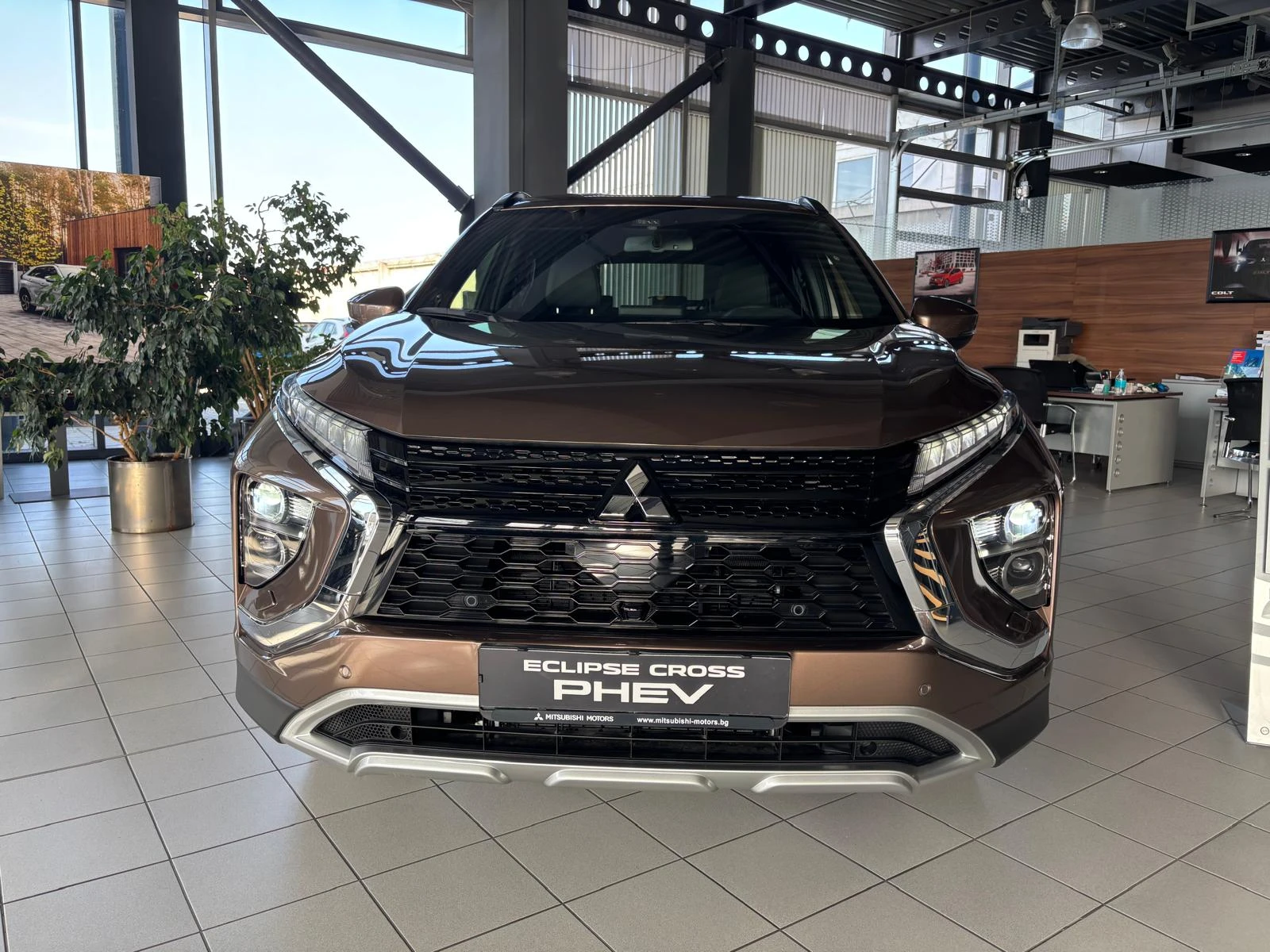 Mitsubishi Eclipse Cross PHEV INTENSE - изображение 3