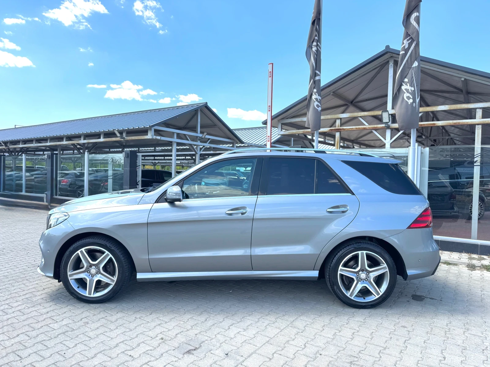 Mercedes-Benz GLE 400 AMG#4MAT#PANORAMA#AIRM#360* CAM#BOSSE#154000KM - изображение 5