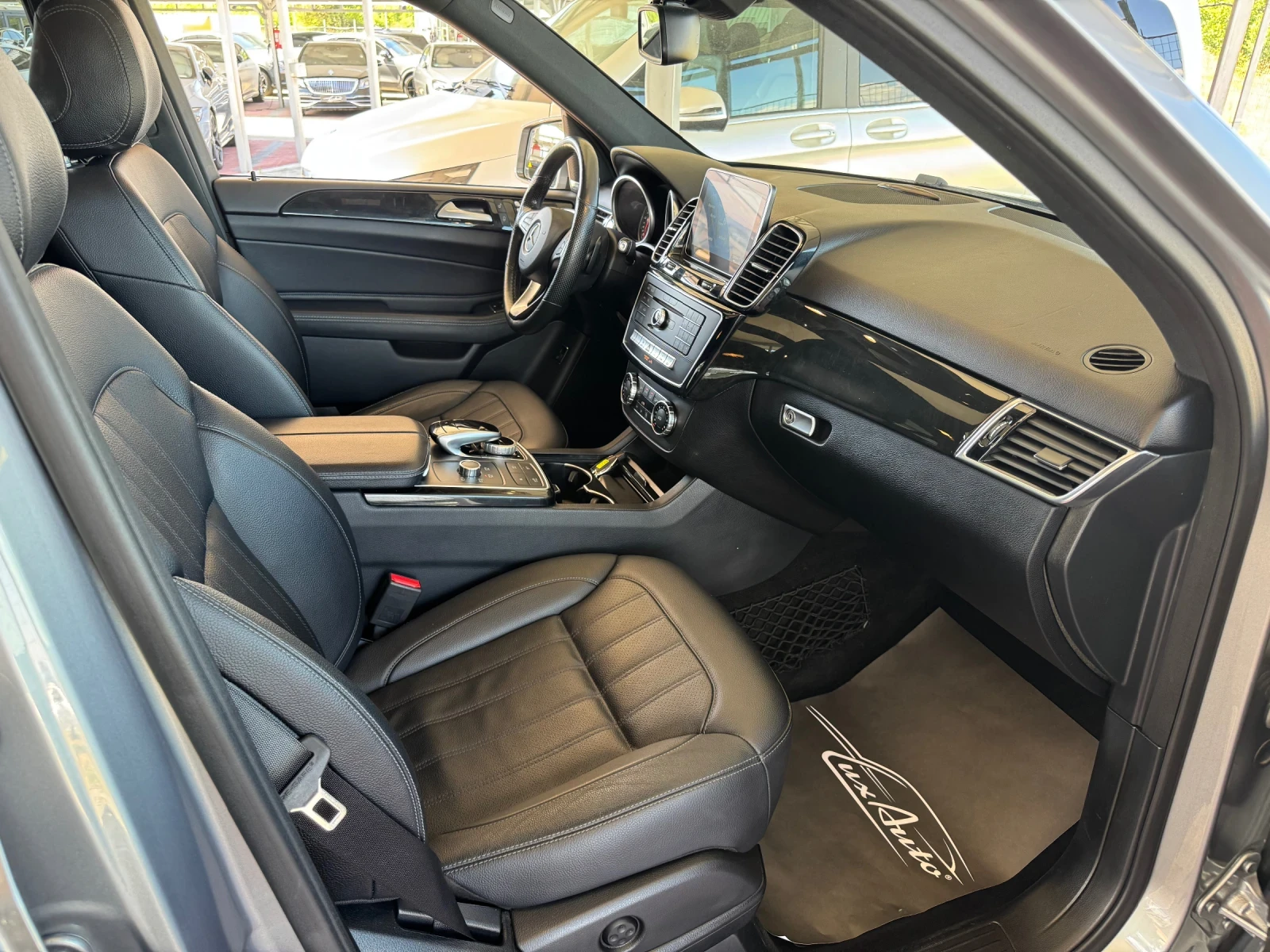 Mercedes-Benz GLE 400 AMG#4MAT#PANORAMA#AIRM#360* CAM#BOSSE#154000KM - изображение 10