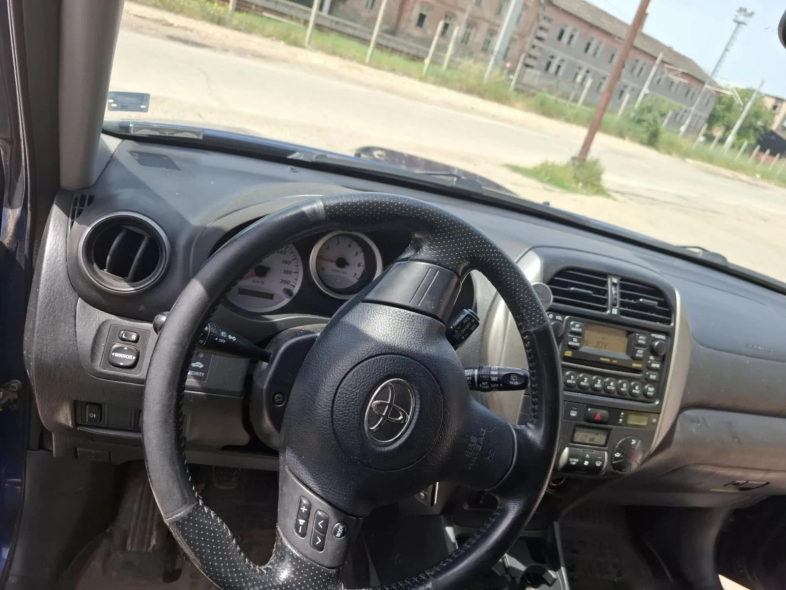 Toyota Rav4 D4D 2.0 116к.с - изображение 9
