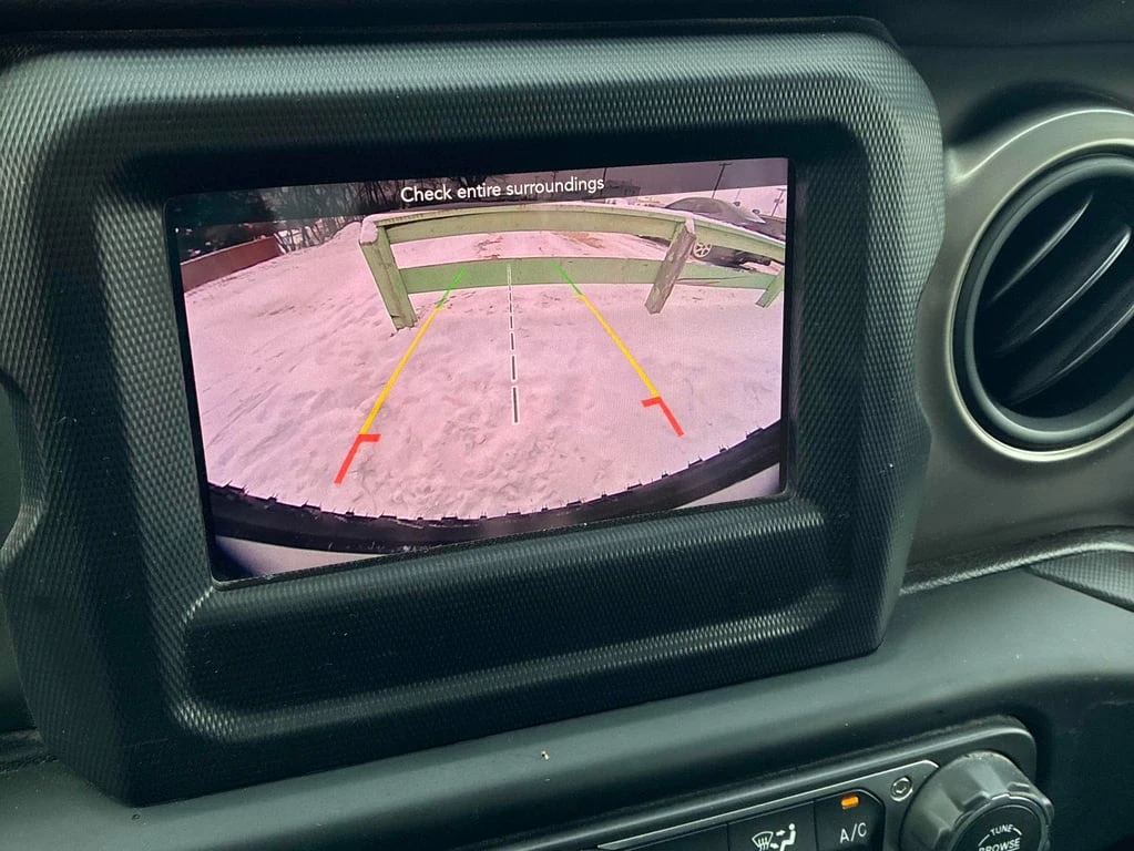 Jeep Wrangler 2019 Sport * CARFAX * ��� ������������ ������ | Mobile.bg � ����������� 16