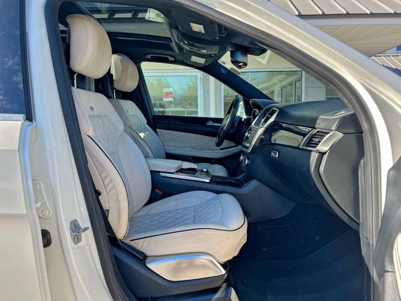 Mercedes-Benz GL 550  - изображение 5