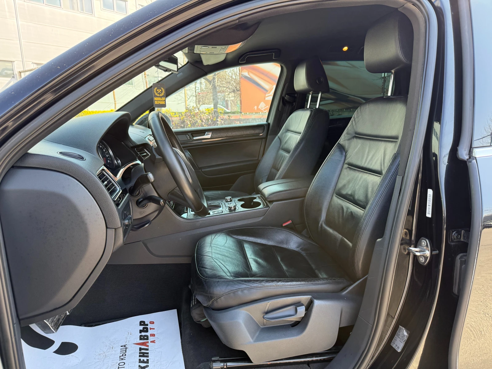 VW Touareg 3.0d 239 к.с. , снимка 9 - Автомобили и джипове - 53985272