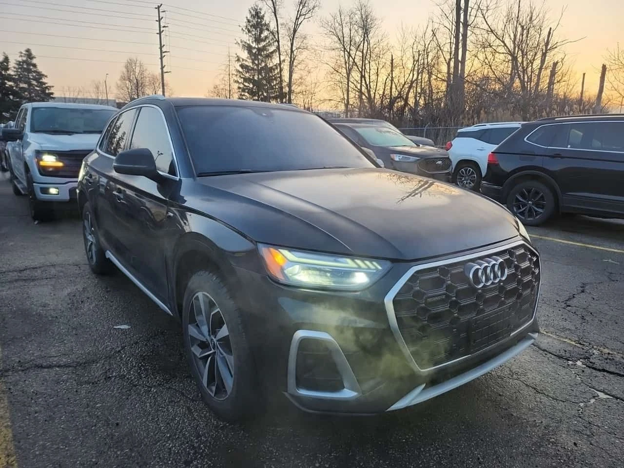 Audi Q5 TECHNIK/DISTRONIC/360/B&O/AMBIENT LIGHTS , снимка 2 - Автомобили и джипове - 54060539