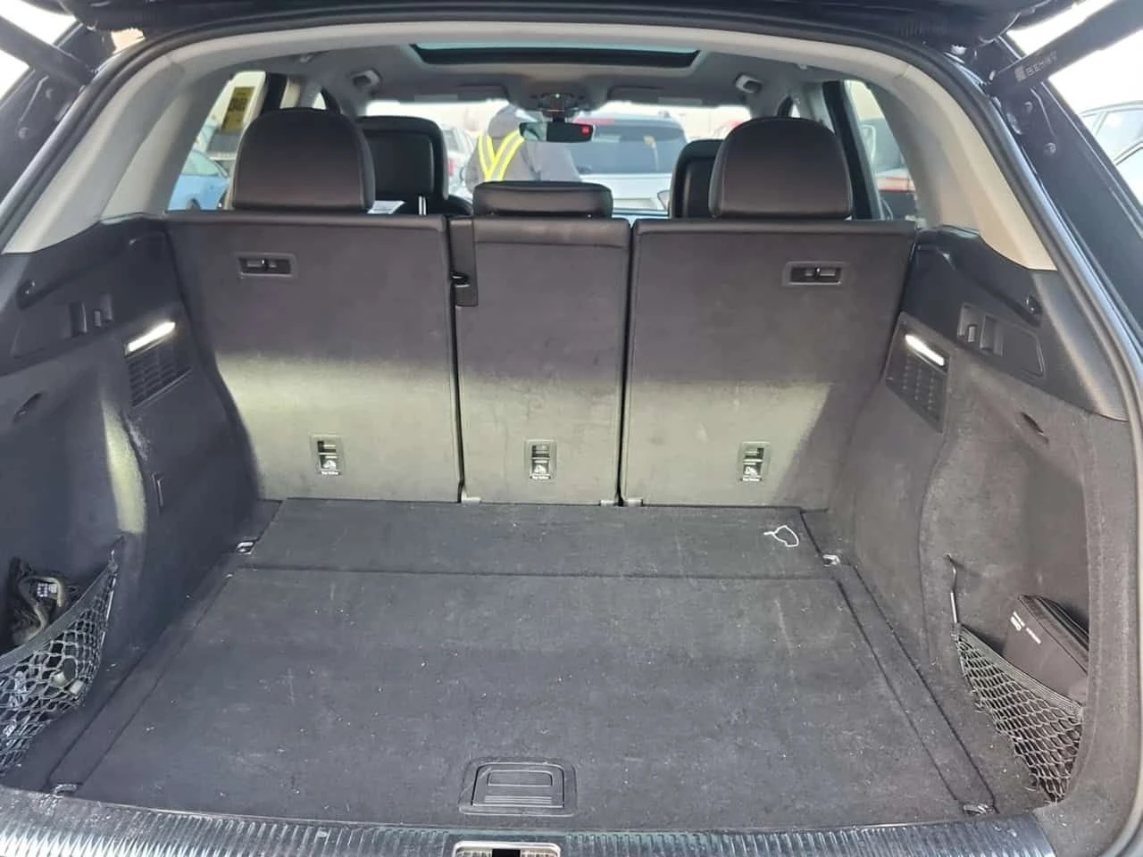 Audi Q5 TECHNIK/DISTRONIC/360/B&O/AMBIENT LIGHTS , снимка 14 - Автомобили и джипове - 54060539