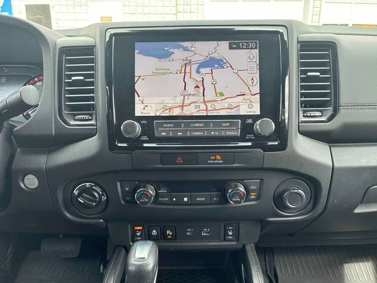 Nissan Frontier Crew Cab Bed 4x4  CARFAX, снимка 9 - Автомобили и джипове - 54123471