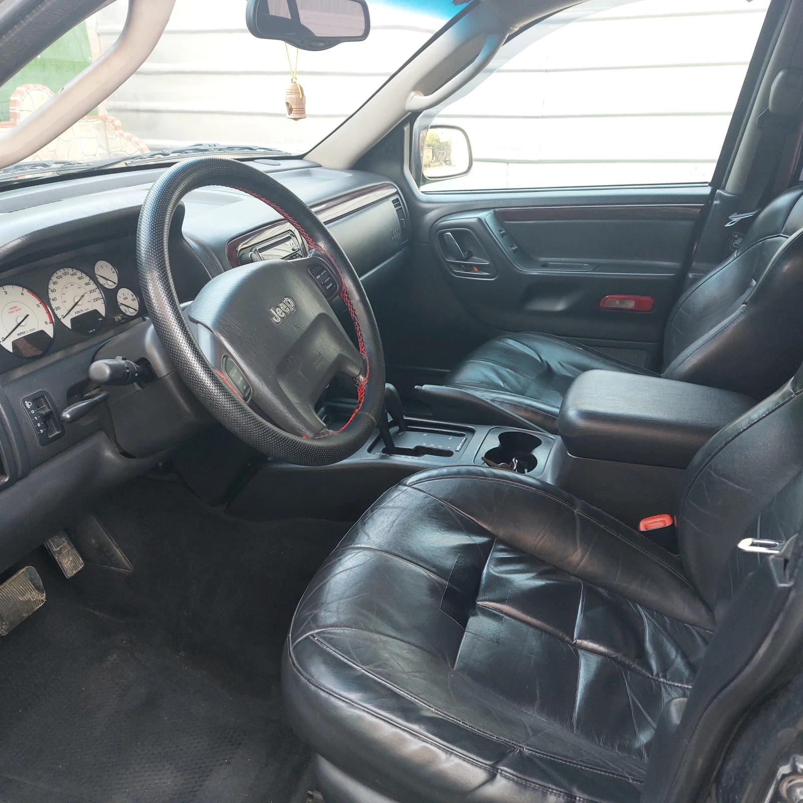 Jeep Grand cherokee 2007 CRD, снимка 9 - Автомобили и джипове - 54196145