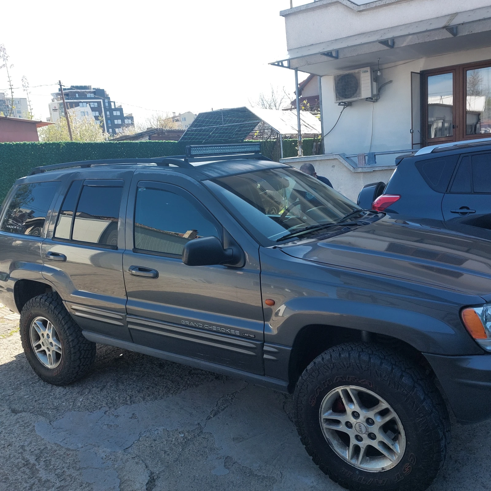Jeep Grand cherokee 2007 CRD, снимка 3 - Автомобили и джипове - 54196145