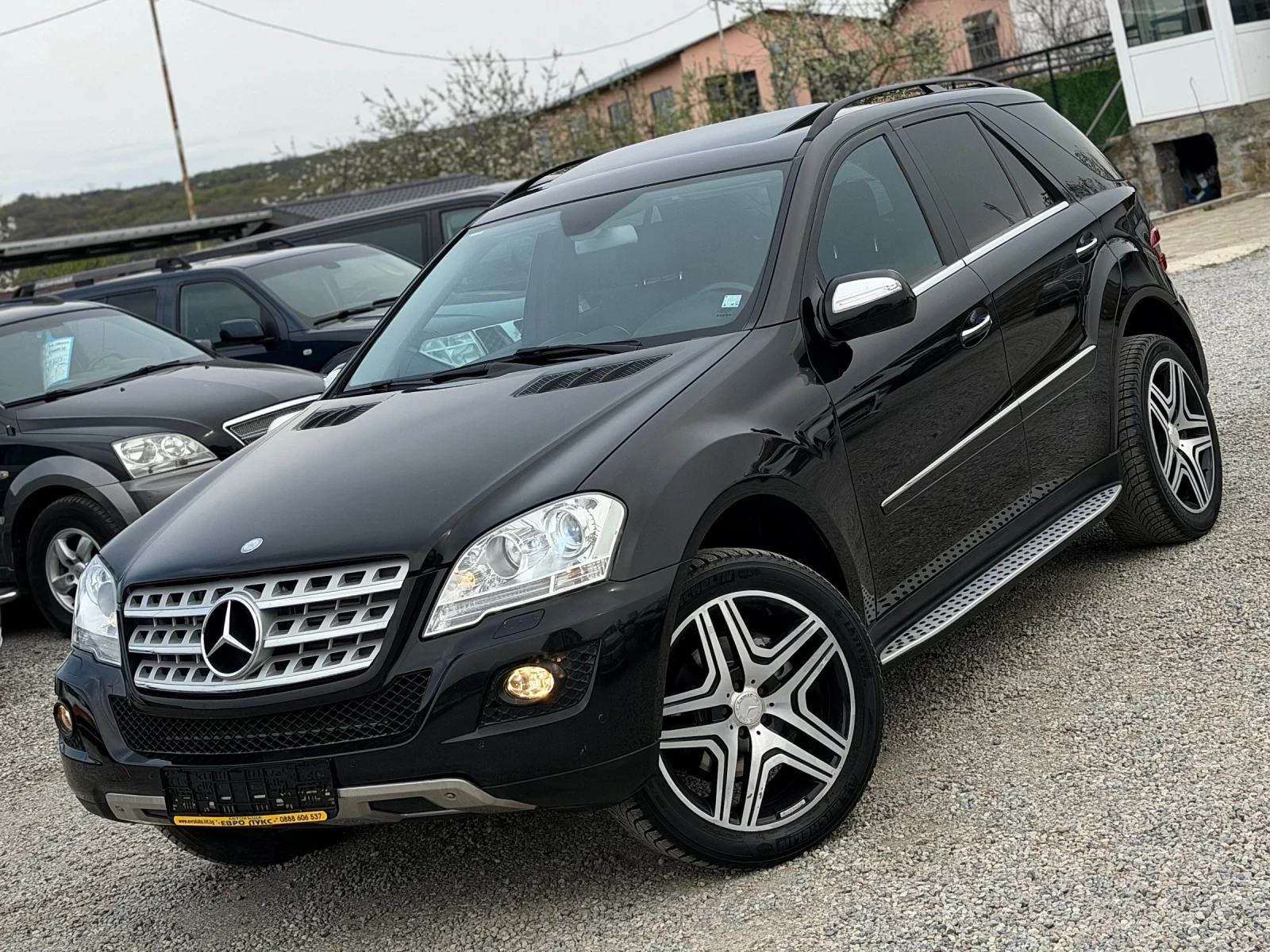 Mercedes-Benz ML 350 3.5CDI 224кс FaceLift Car-Play Keyless-GO Подгрев , снимка 3 - Автомобили и джипове - 54223736