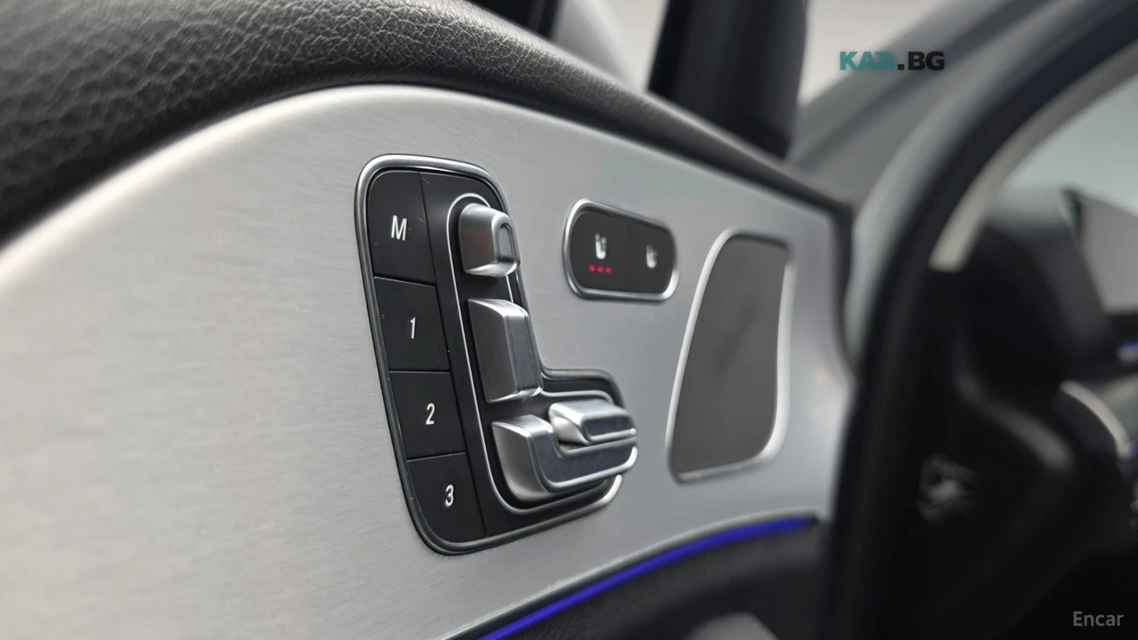Mercedes-Benz GLE 300 * 4MATIC* КОЖА* ПОДГРЕВ* КАМЕРА* KEYLESS* , снимка 14 - Автомобили и джипове - 54660113