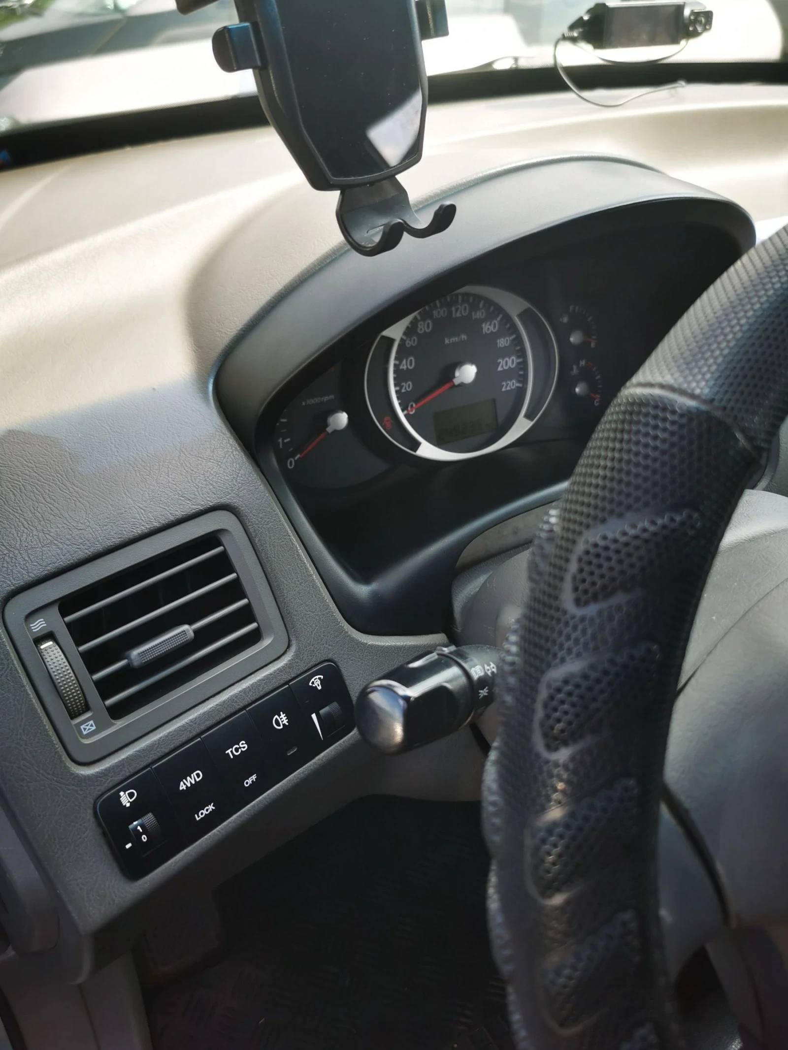 Hyundai Tucson, снимка 5 - Автомобили и джипове - 54795611