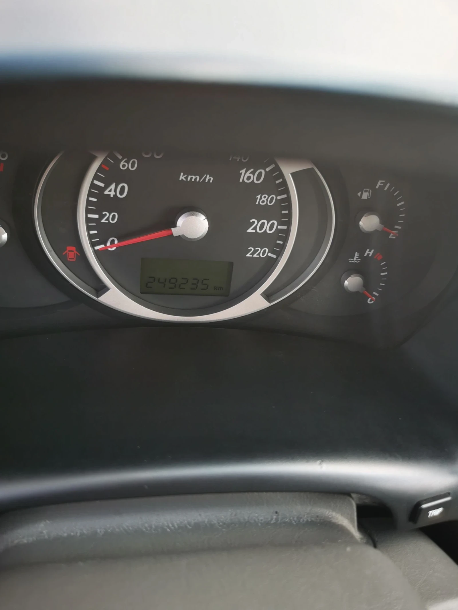 Hyundai Tucson, снимка 6 - Автомобили и джипове - 54795611