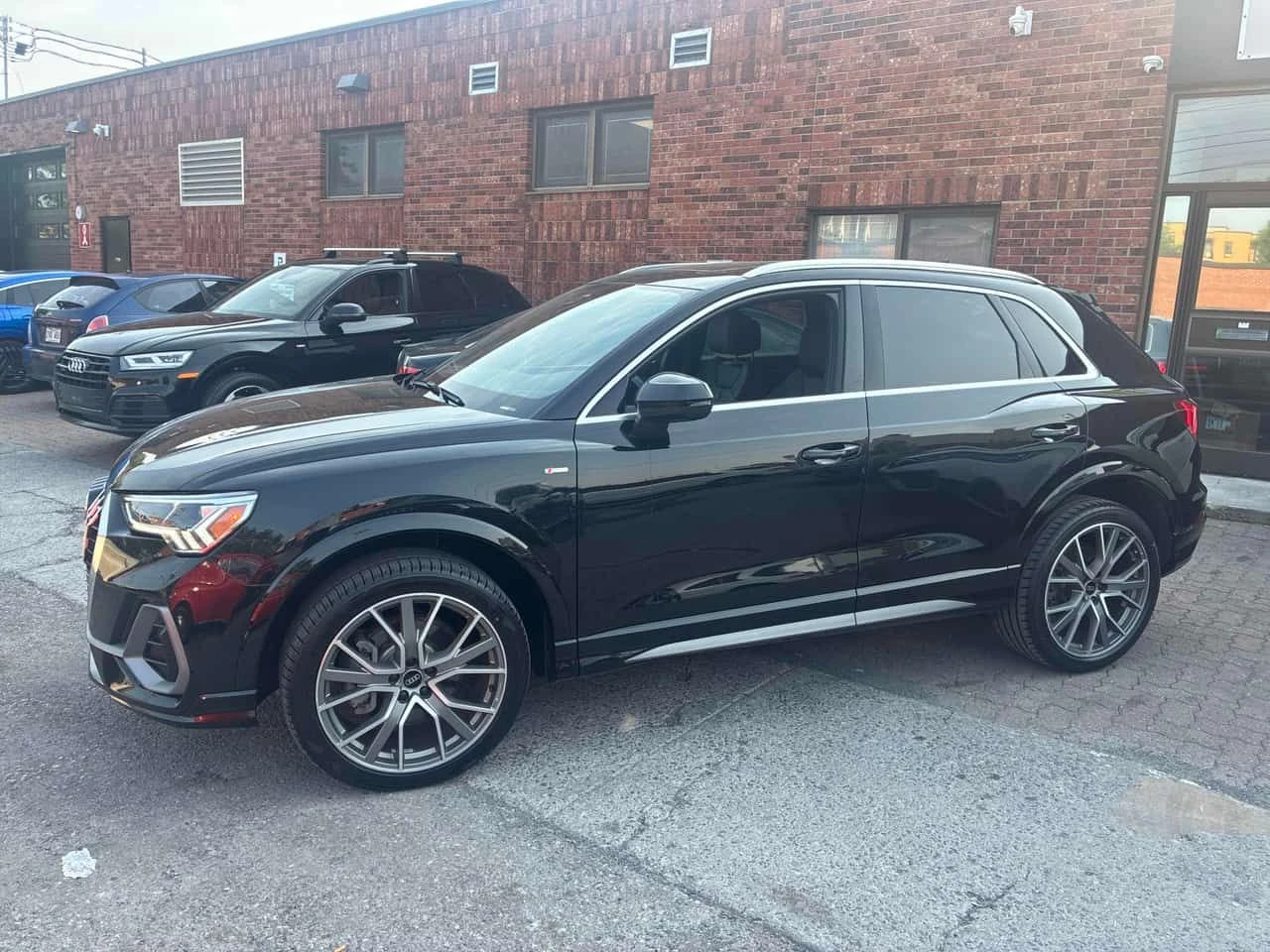 Audi Q3 * Progressiv * CARFAX * ��� ������������ ������ | Mobile.bg � ����������� 2