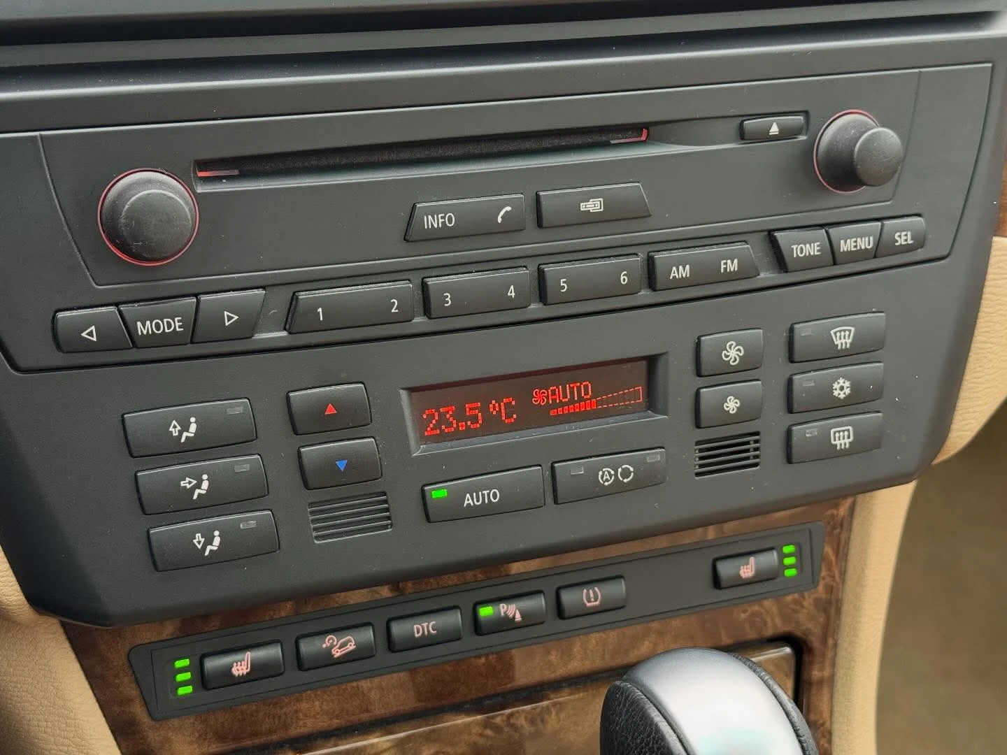 BMW X3 3.0sd LCI 286, снимка 12 - Автомобили и джипове - 55192360