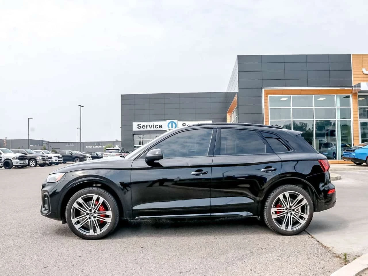 Audi SQ5 3.0T Progressiv CARFAX, снимка 7 - Автомобили и джипове - 55432467