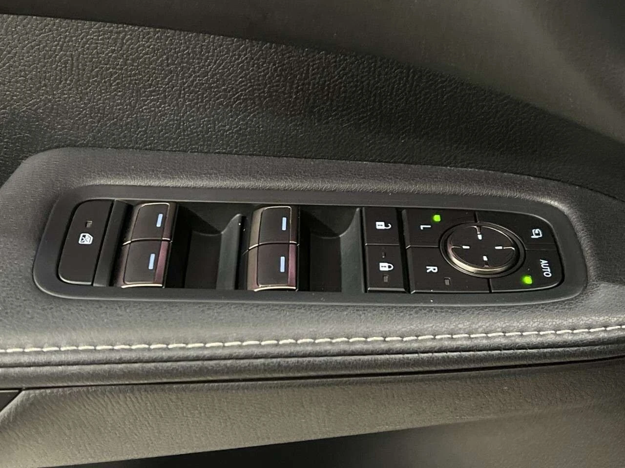 Lexus RX 350h Executive/Mark Levinson/360/ОТ LEXUS, снимка 12 - Автомобили и джипове - 55876009