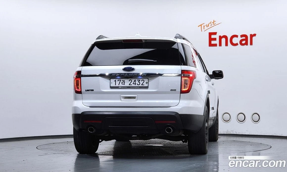 Ford Explorer 3.5 Limited 4WD 5th, снимка 4 - Автомобили и джипове - 55907642