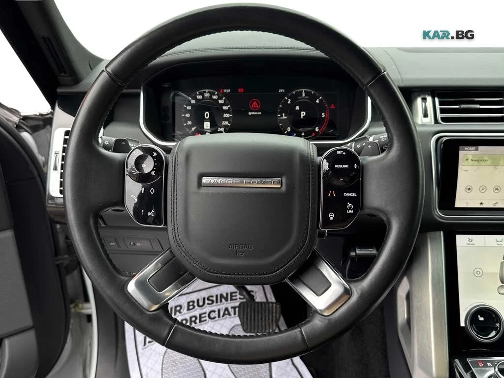 Land Rover Range rover HUD * Pano * 360 * АвтоКредит * (ЦЕНА ДО БГ), снимка 12 - Автомобили и джипове - 56222958