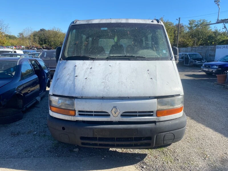 Renault Master 2.5 D НА ЧАСТИ, снимка 1 - Бусове и автобуси - 38370829