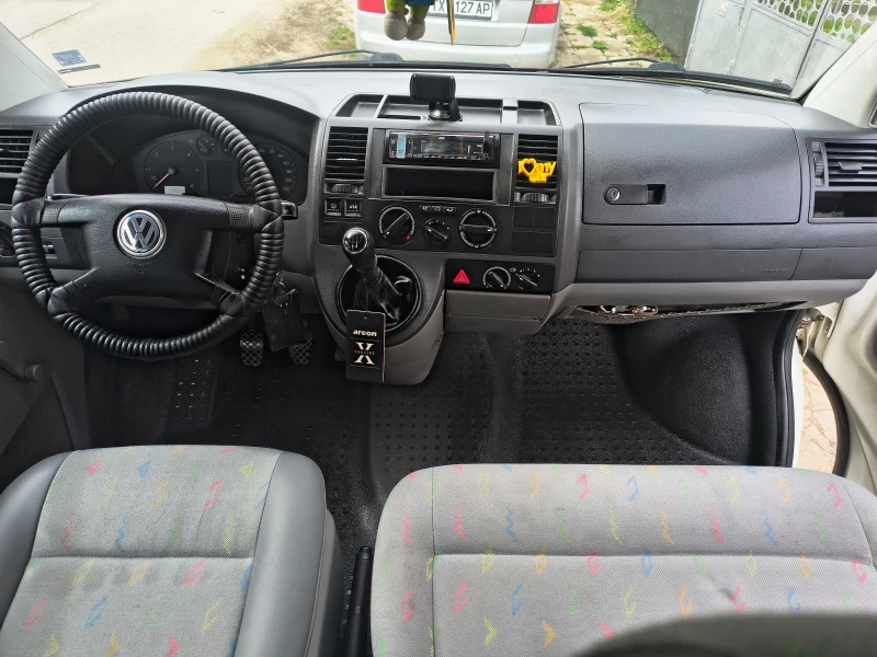 VW T5 1.9tdi 105hp, снимка 14 - Бусове и автобуси - 49504426