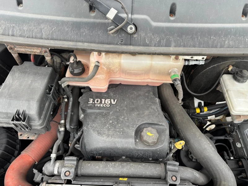 Iveco Daily 3.0HPI* 35C15* 7 места* 3.20 метра каросерия, снимка 3 - Бусове и автобуси - 49886585