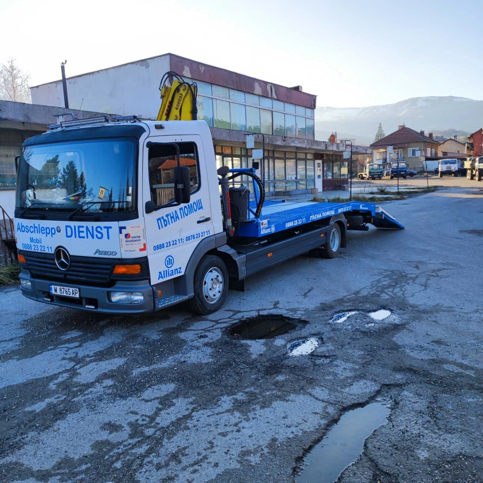 Mercedes-Benz Atego Кран-Падащ Борд - изображение 10