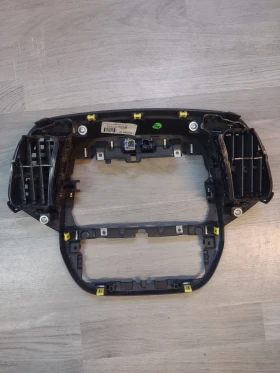 682602532R декоративен панел  RENAULT CAPTUR  682602532R, снимка 3