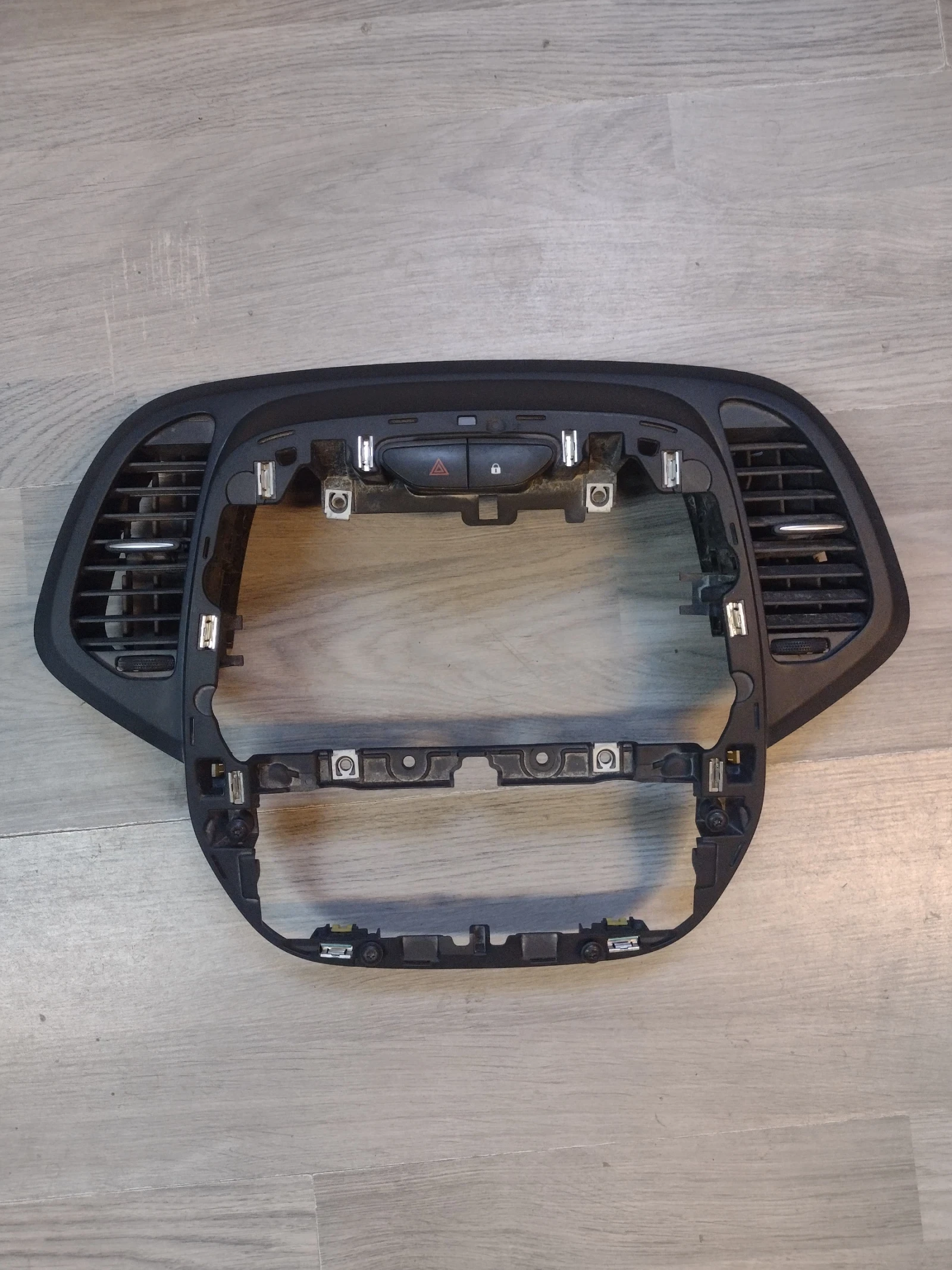 682602532R    RENAULT CAPTUR  682602532R | Mobile.bg   1