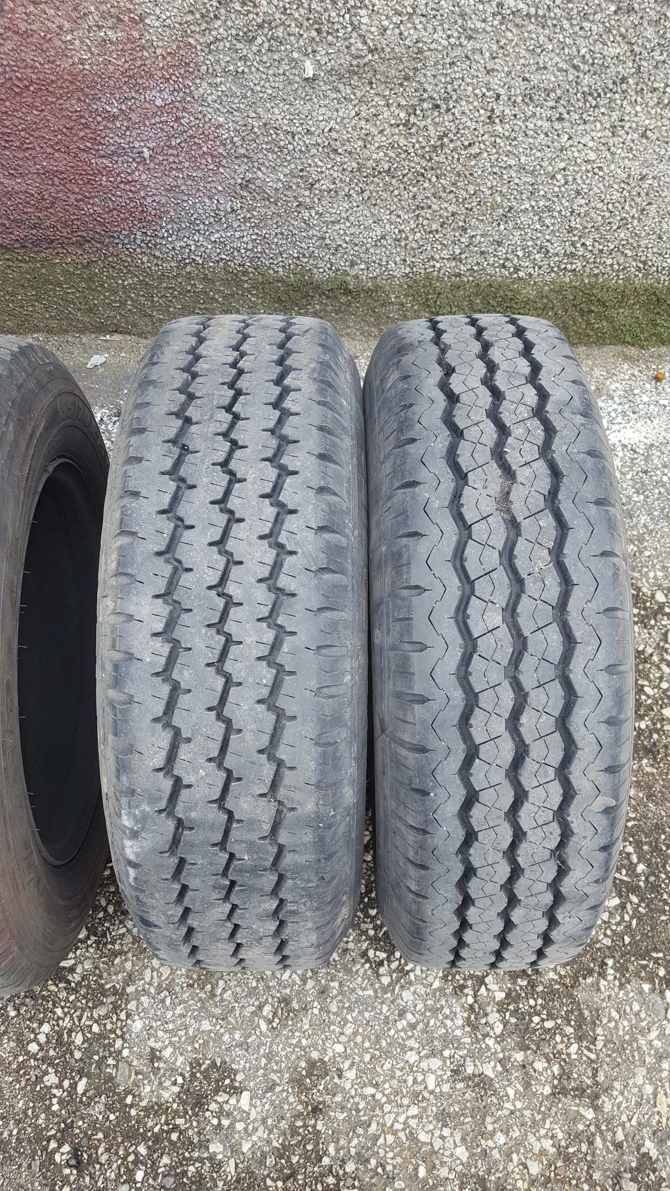 Гуми с джанти Tigar 195/70R15, снимка 3 - Гуми и джанти - 54116077