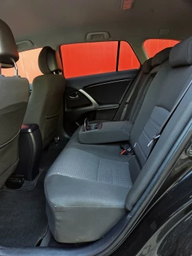 Toyota Avensis 2.0 D4D, снимка 15