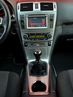 Toyota Avensis 2.0 D4D, снимка 10