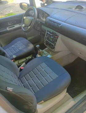 Ford Galaxy 2.3 Газ/Бензин 6+ 1 Климатик, снимка 5